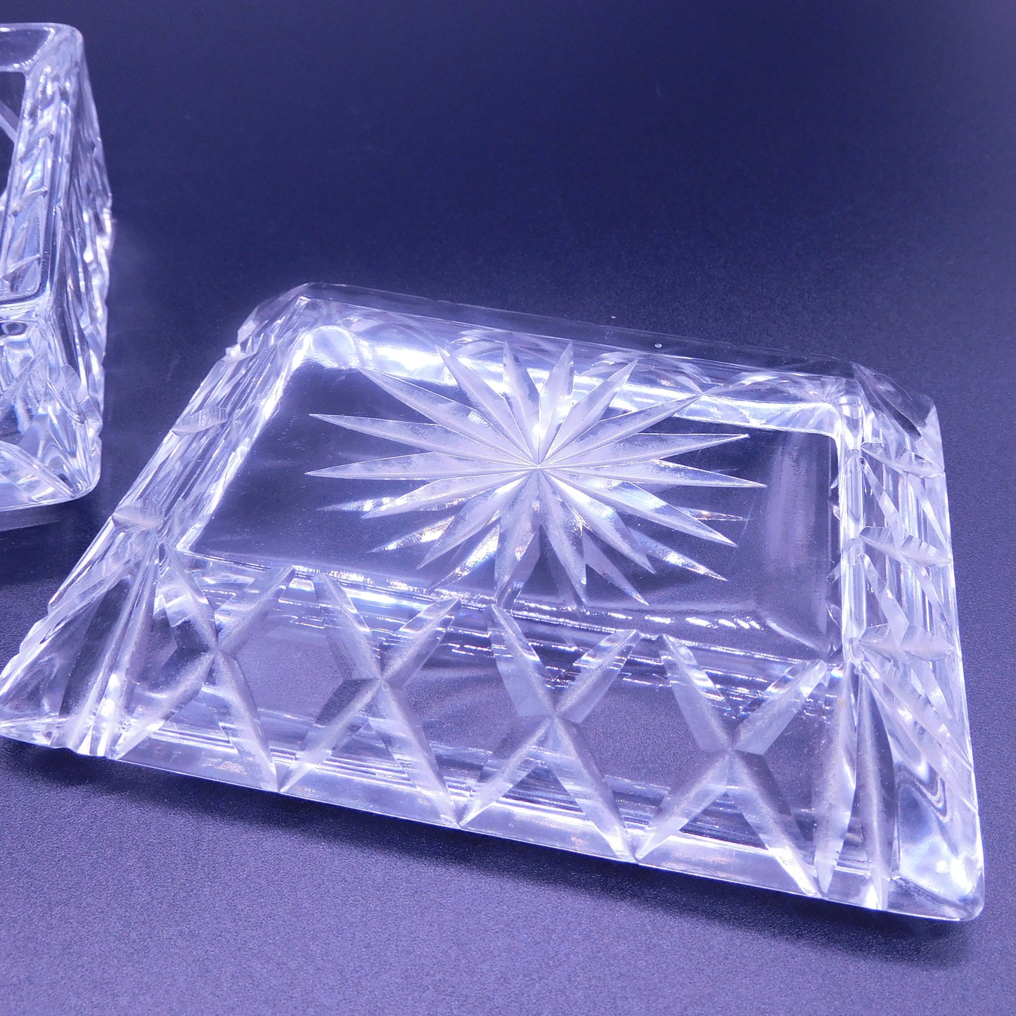 Elegant Vintage Glass Jewelry Box with Lid - Decorative Trinket Box, Perfect for Storing Jewelry (7115) Free Shipping