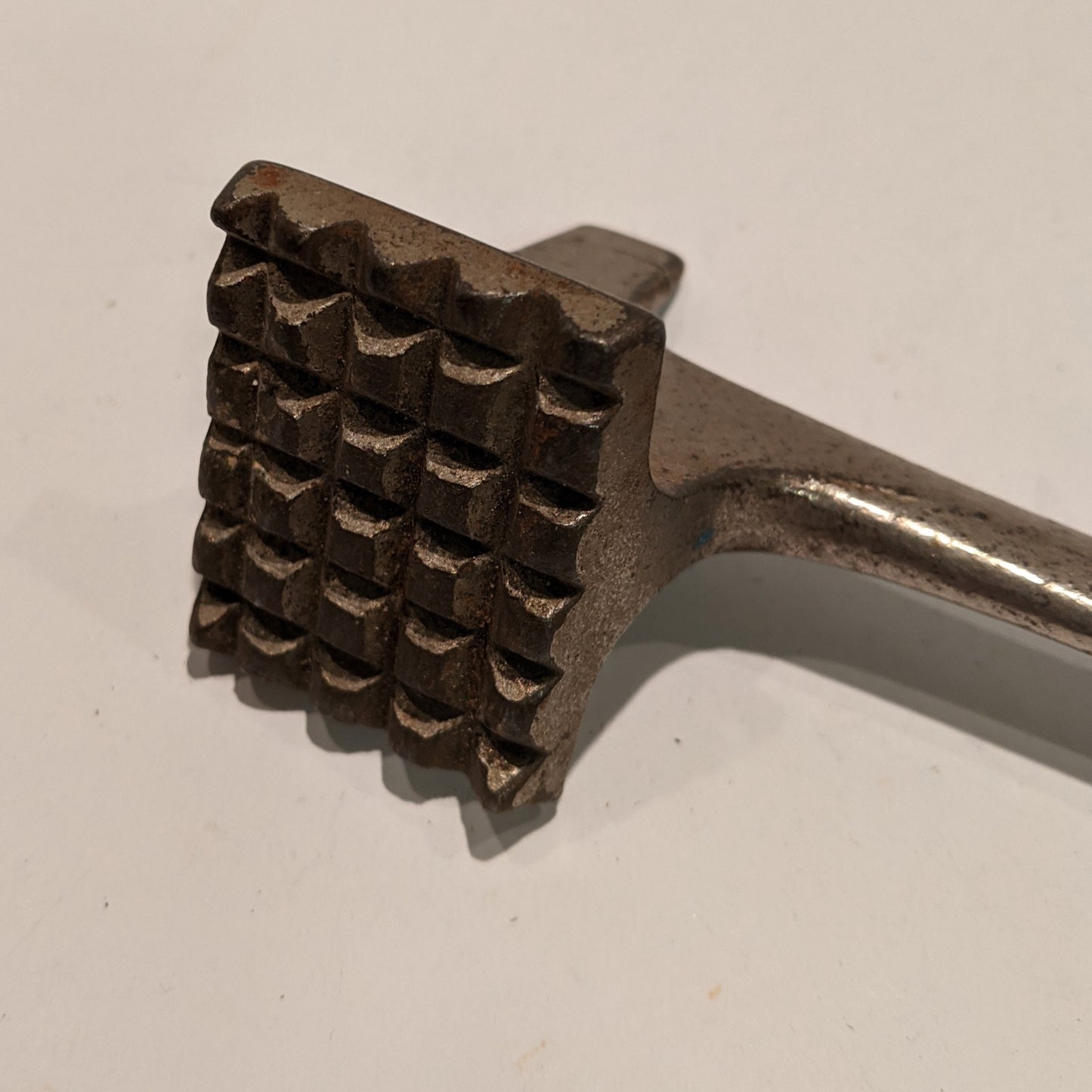 Vintage Meat Tenderizer, Kitchen Utensils, Vintage Decor, Country Farmhouse (5778) FREE SHIPPING!!!