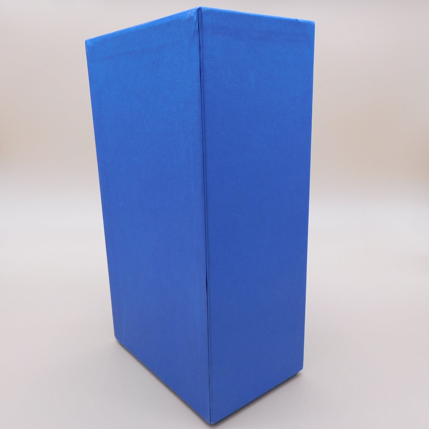 Vintage Winter Royal Doulton Nisbet Doll, Original Box, (R159) FREE SHIPPING!!