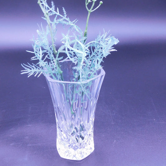 Elegant Glass Vase with Long Leaf Design | Small Tabletop Decor | 5 x 3 | Gift Idea (7161)