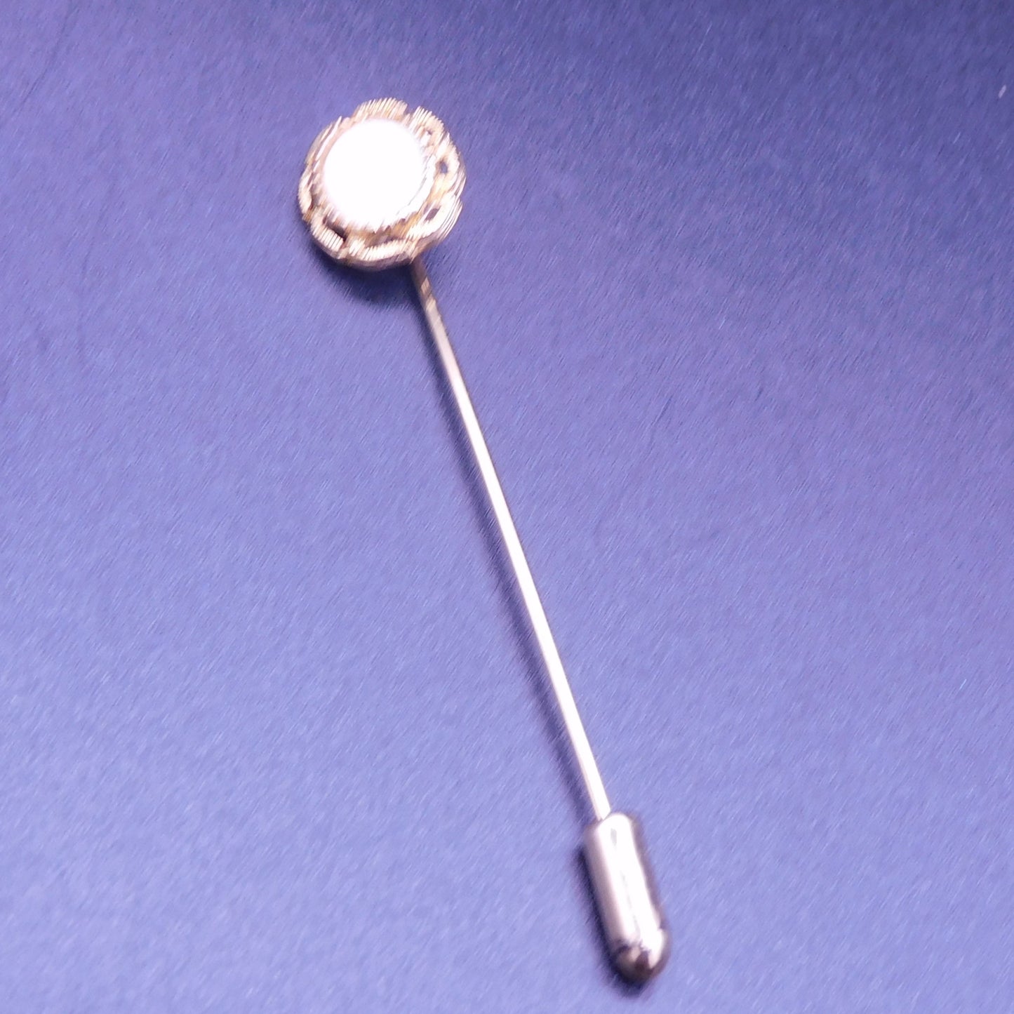 Glamour & Grace: Gold-Tone Lapel Pin with White Stone (7192c)